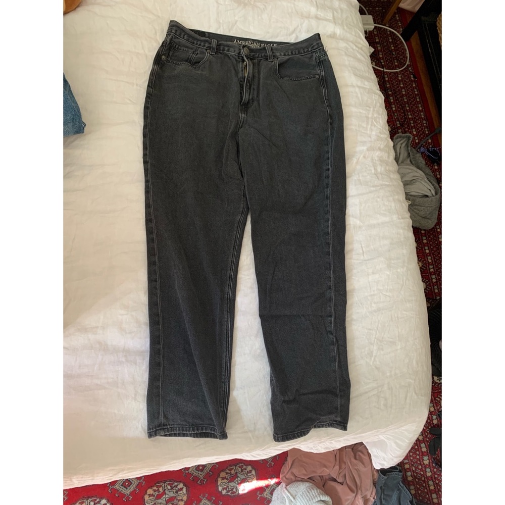 American Eagle Black Mom Jeans